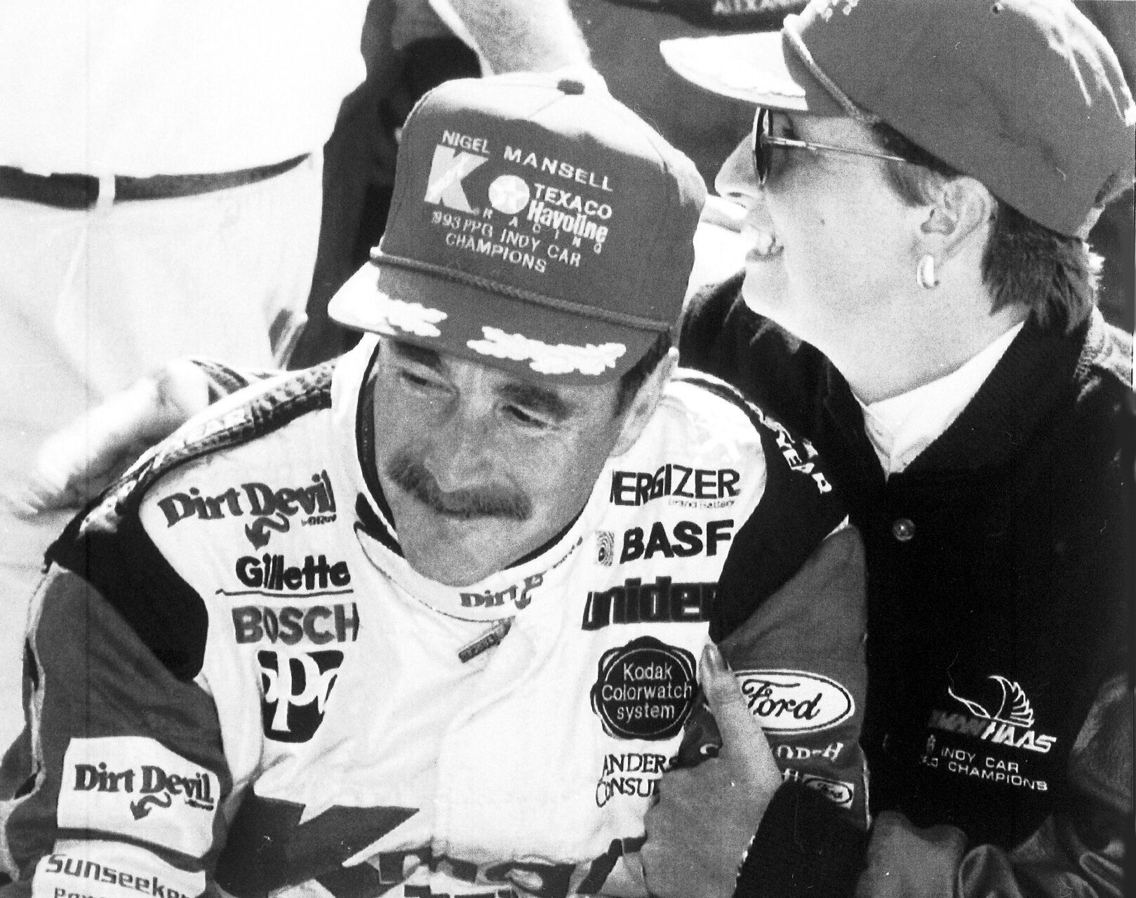 1993: Nigel Mansell becomes first rookie to win Indy car PPG Cup championship